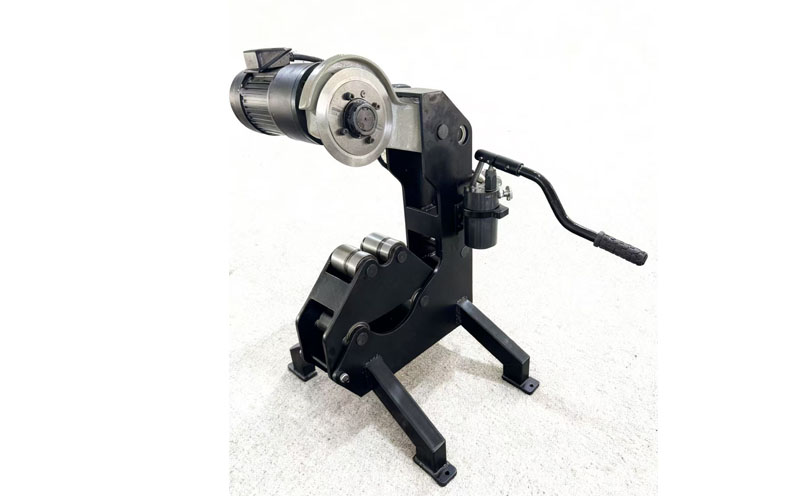 CHM-2 型 电动液压切管机